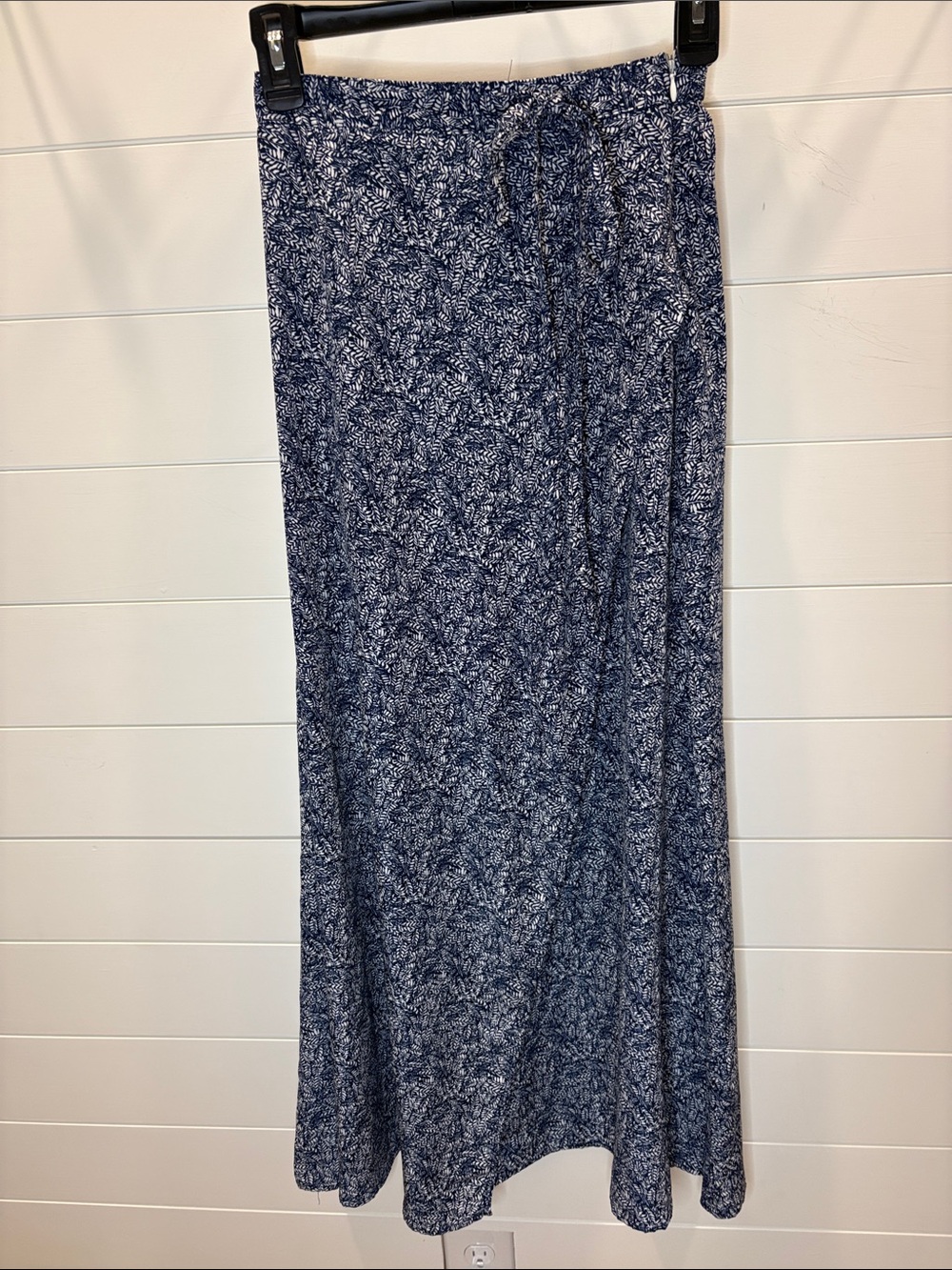 Lulu's Navy Blue Printed Maxi Skirt